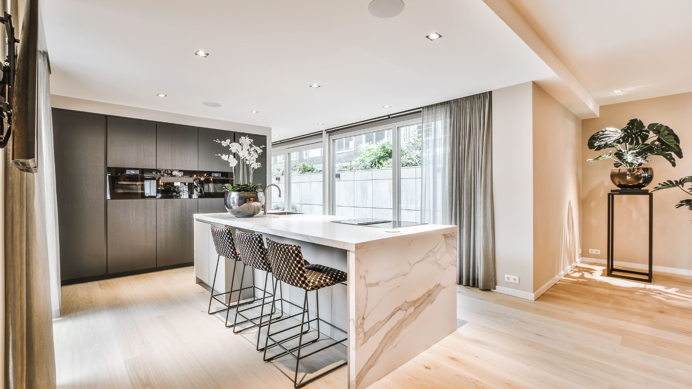 Quartzite company in Orlando, FL